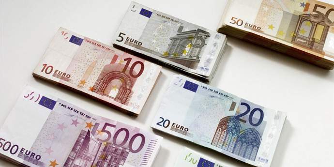 外汇市场交易最主要的8种货币(图2)